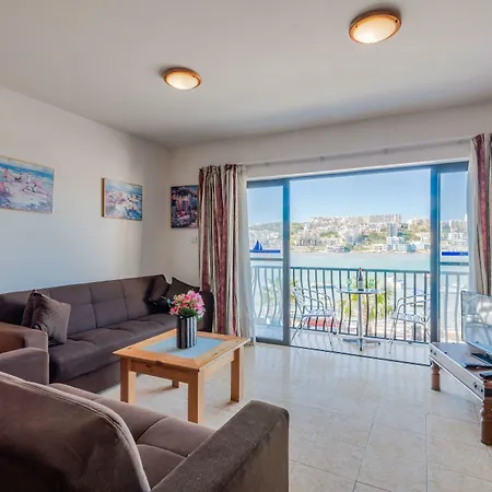 Harbour Lights Seafront 2 Bedroom With Panoramic Sea Views - By Getawaysmalta * خليج سانت بول