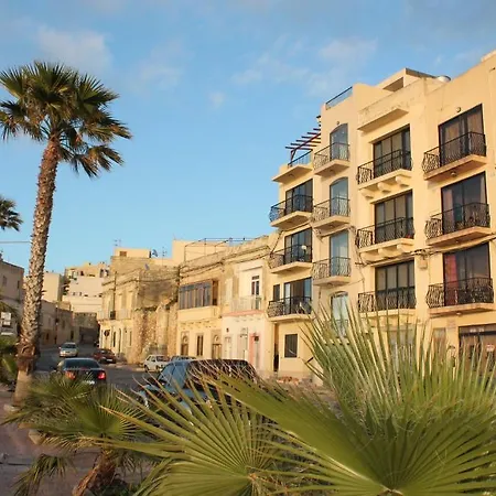 Harbour Lights Seafront 2 Bedroom With Panoramic Sea Views - By Getawaysmalta خليج سانت بول