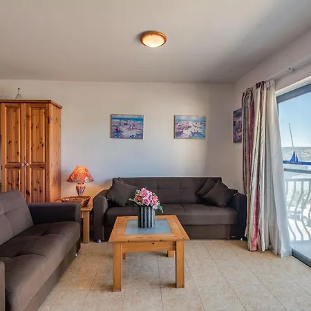 Harbour Lights Seafront 2 Bedroom With Panoramic Sea Views - By Getawaysmalta Apartmán St. Paul's Bay