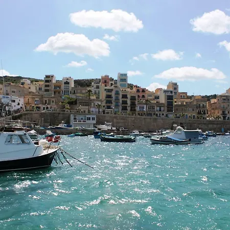 Harbour Lights Seafront 2 Bedroom With Panoramic Sea Views - By Getawaysmalta * خليج سانت بول