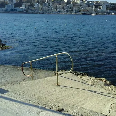 شقة Harbour Lights Seafront 2 Bedroom With Panoramic Sea Views - By Getawaysmalta *