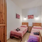 Harbour Lights Seafront 2 Bedroom With Panoramic Sea Views - By Getawaysmalta * St. Paul's Bay