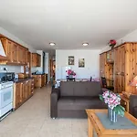 Harbour Lights Seafront 2 Bedroom With Panoramic Sea Views - By Getawaysmalta *