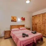 Harbour Lights Seafront 2 Bedroom With Panoramic Sea Views - By Getawaysmalta * セント・ポールズ・ベイ