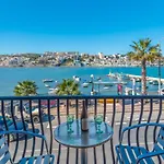 Harbour Lights Seafront 2 Bedroom With Panoramic Sea Views - By Getawaysmalta アパート セント・ポールズ・ベイ