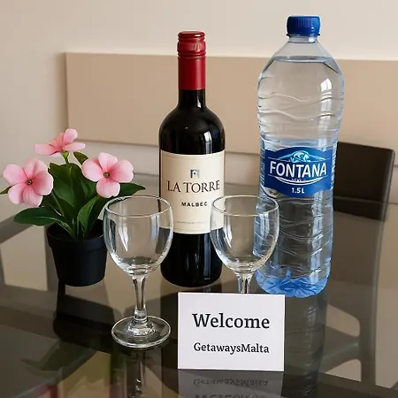 Harbour Lights Seafront 2 Bedroom With Panoramic Sea Views - By Getawaysmalta St. Paul's Bay