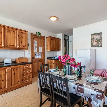 Apartamento Harbour Lights Seafront 2 Bedroom With Panoramic Sea Views - By Getawaysmalta St. Paul's Bay