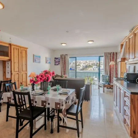 Daire Harbour Lights Seafront With Panoramic Sea Views - By Getawaysmalta St. Paul's Bay