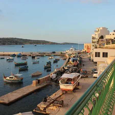 Harbour Lights Seafront Apartments With Panoramic Sea Views - By Getawaysmalta Apartman San Pawl il-Baħar