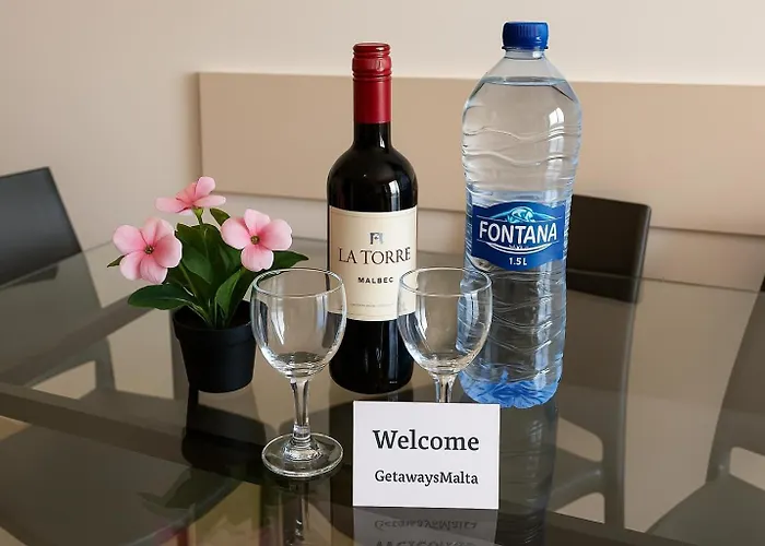 Harbour Lights Seafront 2 Bedroom With Panoramic Sea Views - By Getawaysmalta St. Paul's Bay