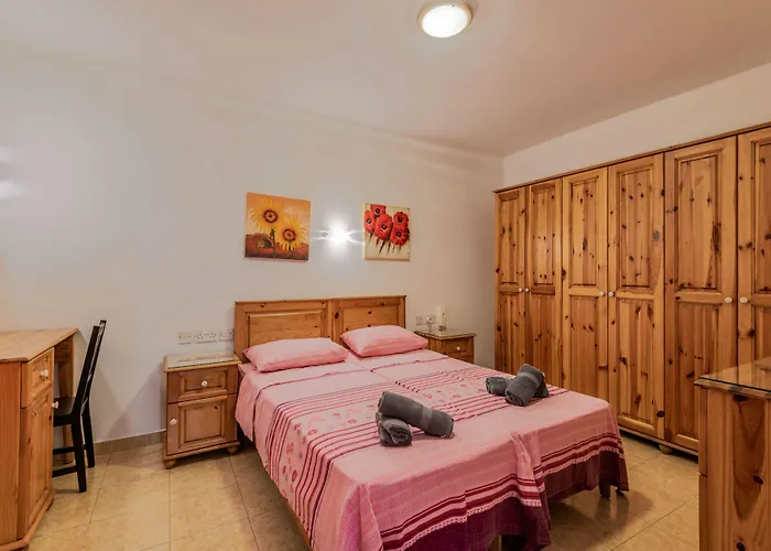 Apartament Harbour Lights Seafront 2 Bedroom With Panoramic Sea Views - By Getawaysmalta St. Paul's Bay