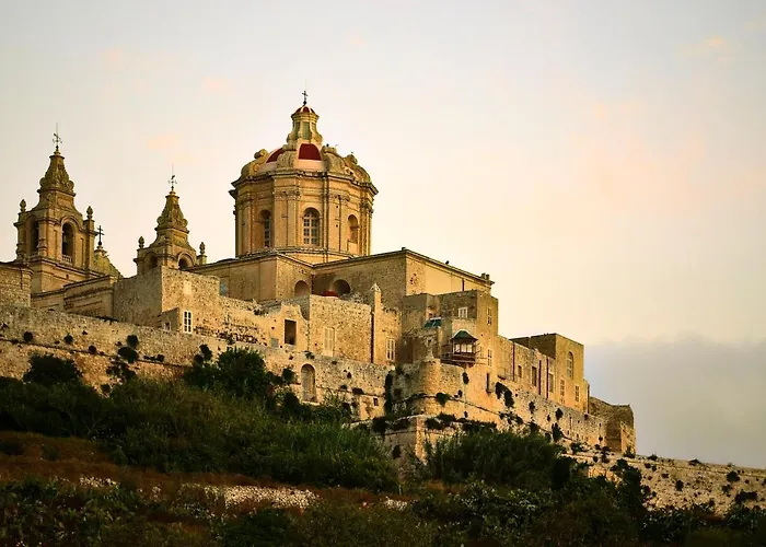 Harbour Lights Seafront 2 Bedroom With Panoramic Sea Views - By Getawaysmalta *