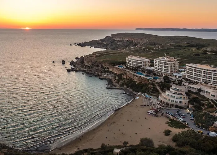 Harbour Lights Seafront 2 Bedroom With Panoramic Sea Views - By Getawaysmalta St. Paul's Bay