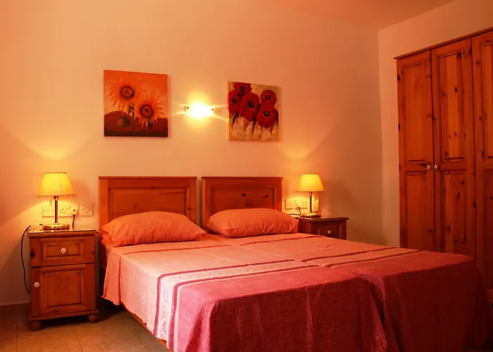 Harbour Lights Seafront 2 Bedroom With Panoramic Sea Views - By Getawaysmalta St. Paul's Bay