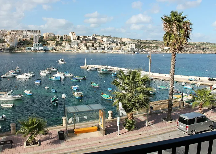 Apartament Harbour Lights Seafront 2 Bedroom With Panoramic Sea Views - By Getawaysmalta