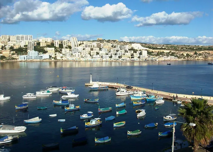 Apartament Harbour Lights Seafront 2 Bedroom With Panoramic Sea Views - By Getawaysmalta *